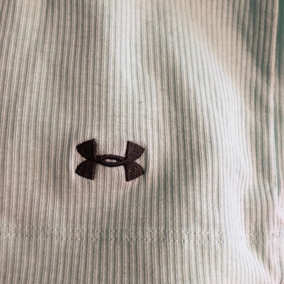 NWOT mint under armour tank - Picture 2 of 3
